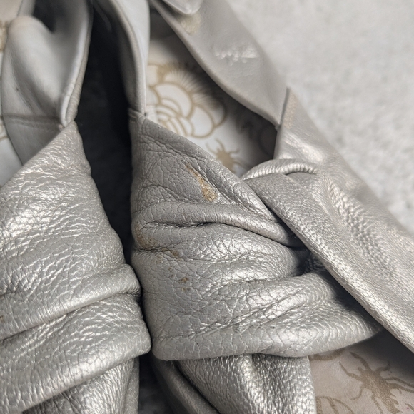 FLY LONDON Wedge women sandals size 37 = 6.5, 7 us color pale shinny gold - Picture 3 of 13